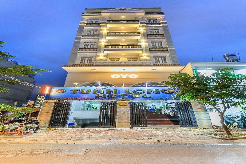 Oyo 130 Tuan Long Hotel Ho Chi Minh City Exterior photo
